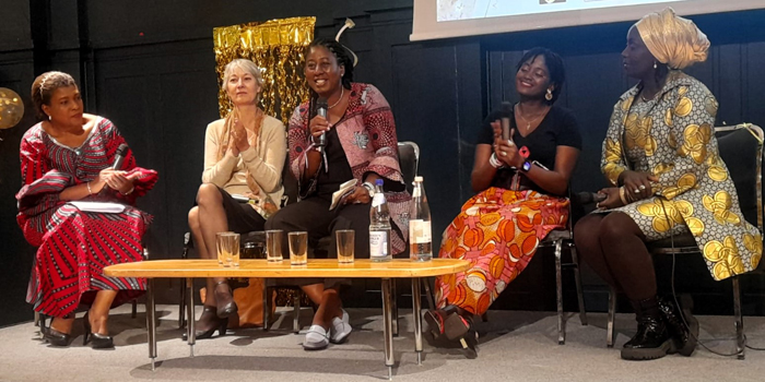 A Girl Like Me blogger Eliane (HIVstigmafighter) and four other women sitting on chairs holding microphones.